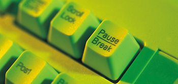 Pausentaste auf Tastatur