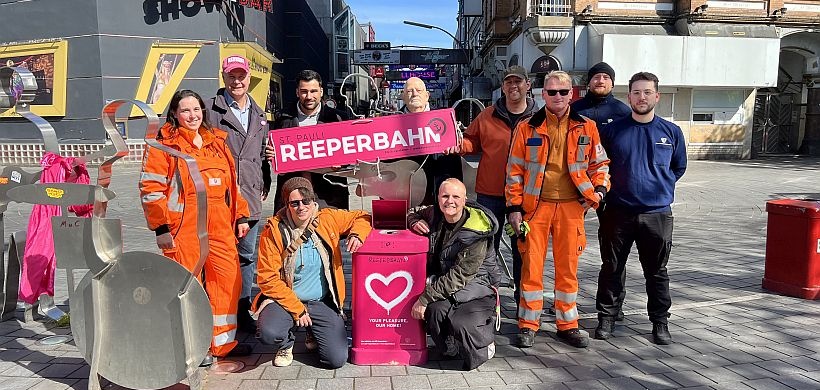 Pinke Papierkörbe Reeperbahn