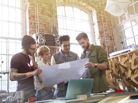 Designer Leute jung Büro Bauplan Meeting Büro Loft