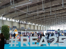 REA25 Real Estate Arena Halle 4