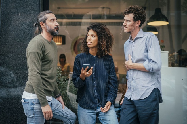 Soziale Kipppunkte: Wie Unternehmen Nachhaltigkeit wirksam beschleunigen können