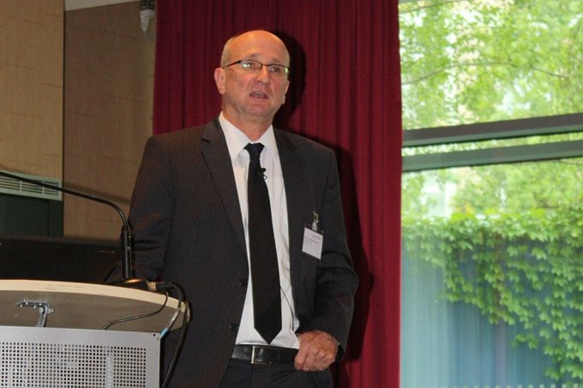 Referent Prof. Hans-Georg Kemper