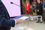 Regierung_Pressekonferenz_Rednerpult