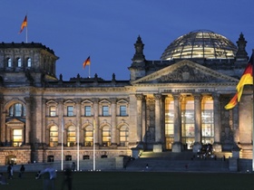 Reichstagsgebaeude, Berlin, Nacht