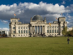 Mehrheit im Bundestag für Familienpflegezeit