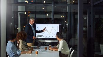 Reporting_Praesentation_Teammeeting_Liniendiagramm