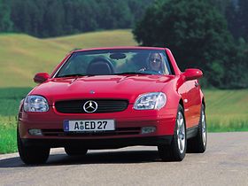 Roter Mercedes