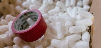 Schaum Erdnüsse Verpackung