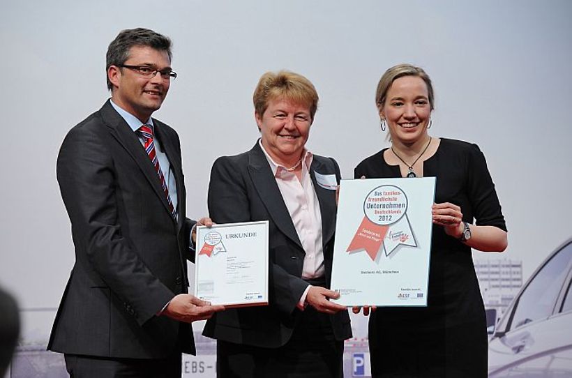 Preisverleihung Erfolgsfaktor Familie 2012