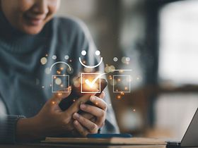 Smiley digital Haken Mensch positiv 