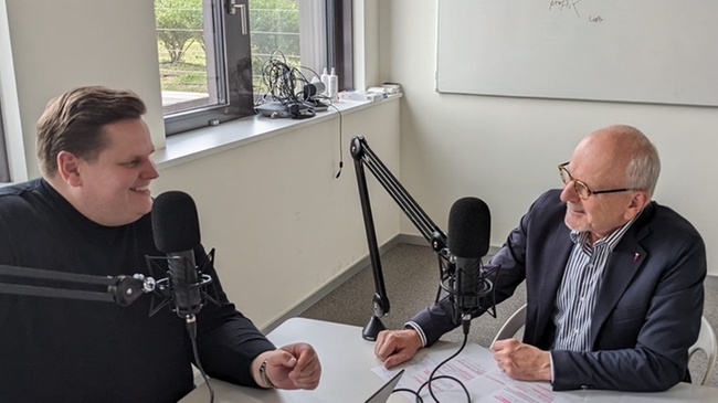 Künstliche Intelligenz im Controlling einführen – aber ohne Piloten-Zoo!