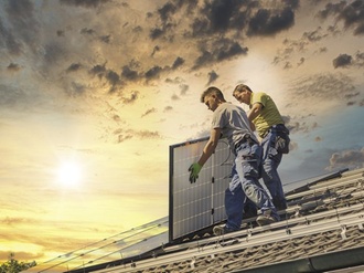 Solaranlage Solardach Photovoltaik Installation