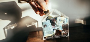 Studie: Heizkosten und Strombedarf sparen mit Sanierung