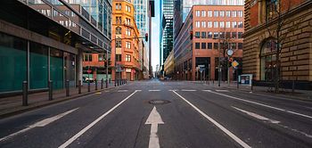 stadtstrasse_finanzviertel_leer