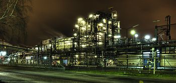 Straße bei Nacht Beleuchtung
