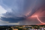 Sturm Gewitter Blitz Donner Dorf Häuser 