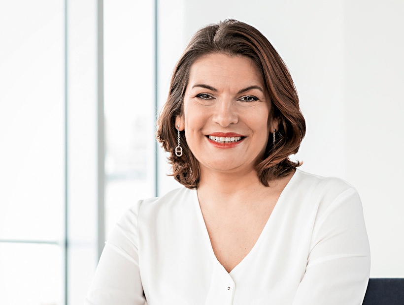 2,500 Millionen: Sylvie Nicol, Henkel