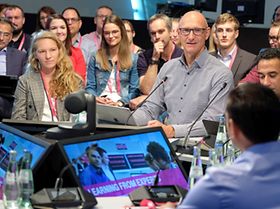 Telekom: offene Vorstandssitzung mit Tim Höttges