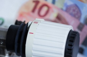 Thermostat Heizun Euro Geldscheine Härtefallhilfe