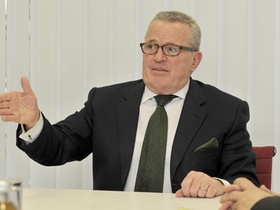 Thomas Sattelberger 3