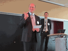 Thomas Schultze und Dr. Mark von Kopp