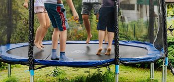 Trampolin Kinder Garten