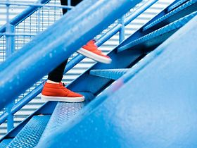 Treppe aufsteigen Erfolg