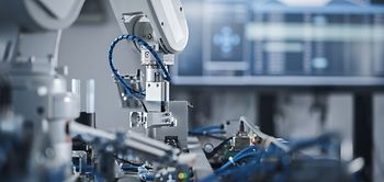 Unternehmen Produktion Halle Robotic Roboter Automatisierung