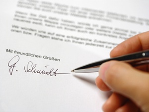 „Ausleihen“ von Mitarbeitern:  Besondere Vereinbarungen nötig?