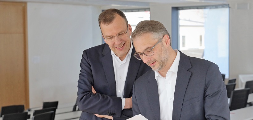 Prof. Dr. Utz Schäffer, Prof. Dr. Marko Reimer (v. l.)