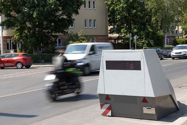 Verteidigung in Bußgeldverfahren : Kein Anspruch auf Auswertungssoftware für Geschwindigkeits-Messdatei