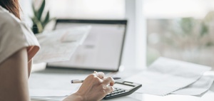 AGH Hamburg: Für den Kammerbeitrag zählt das Gesamteinkommen