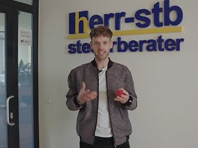 Vorschaubild Kanzleireportage Stb Herr