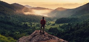 Wanderer auf Berg