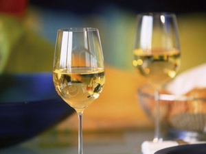 Lebensmittelbehörde meint bekömmlichen Wein gibt es nicht