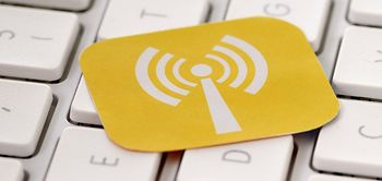 WLAN-Symbol auf Tastatur