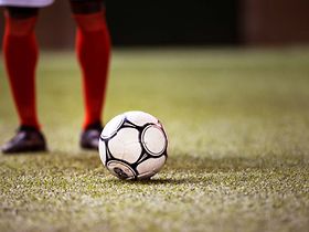 WM2026_Ball_Auf_Spielfeld