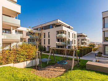 wohnanlage_spielplatz_innenhof