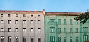 wohnfassade_bestand_sanierung_geruest_netz