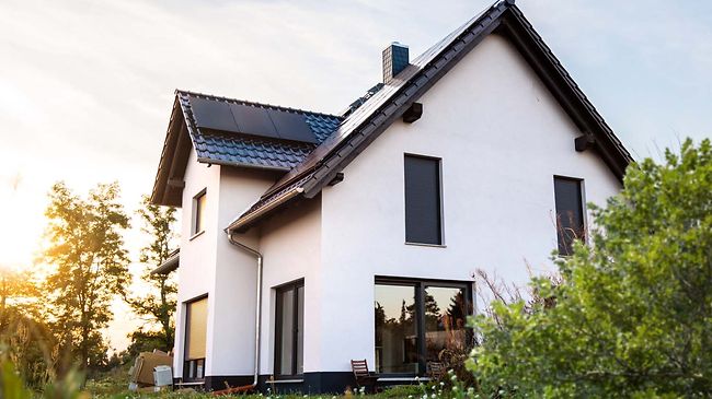 wohnumfeld_einfamilienhaus_photovoltaik_dach