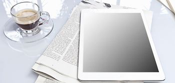 Zeitung iPad Kaffee 